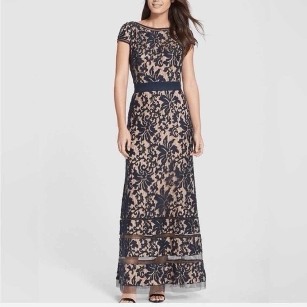 NWT TADASHI SHOJI Navy Mother Of The Bride Lace Event Romantic 8 Maxi Dress